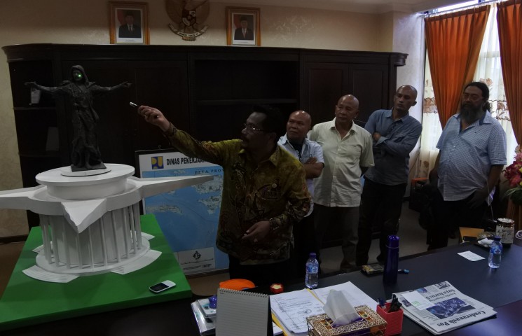 Pemprov Ajak Investor Danai Pembangunan Patung Kristus